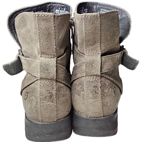 Women's size 8 Born Maidread Grey
Suede Booties Ankle Boot - Picture 4 of 6